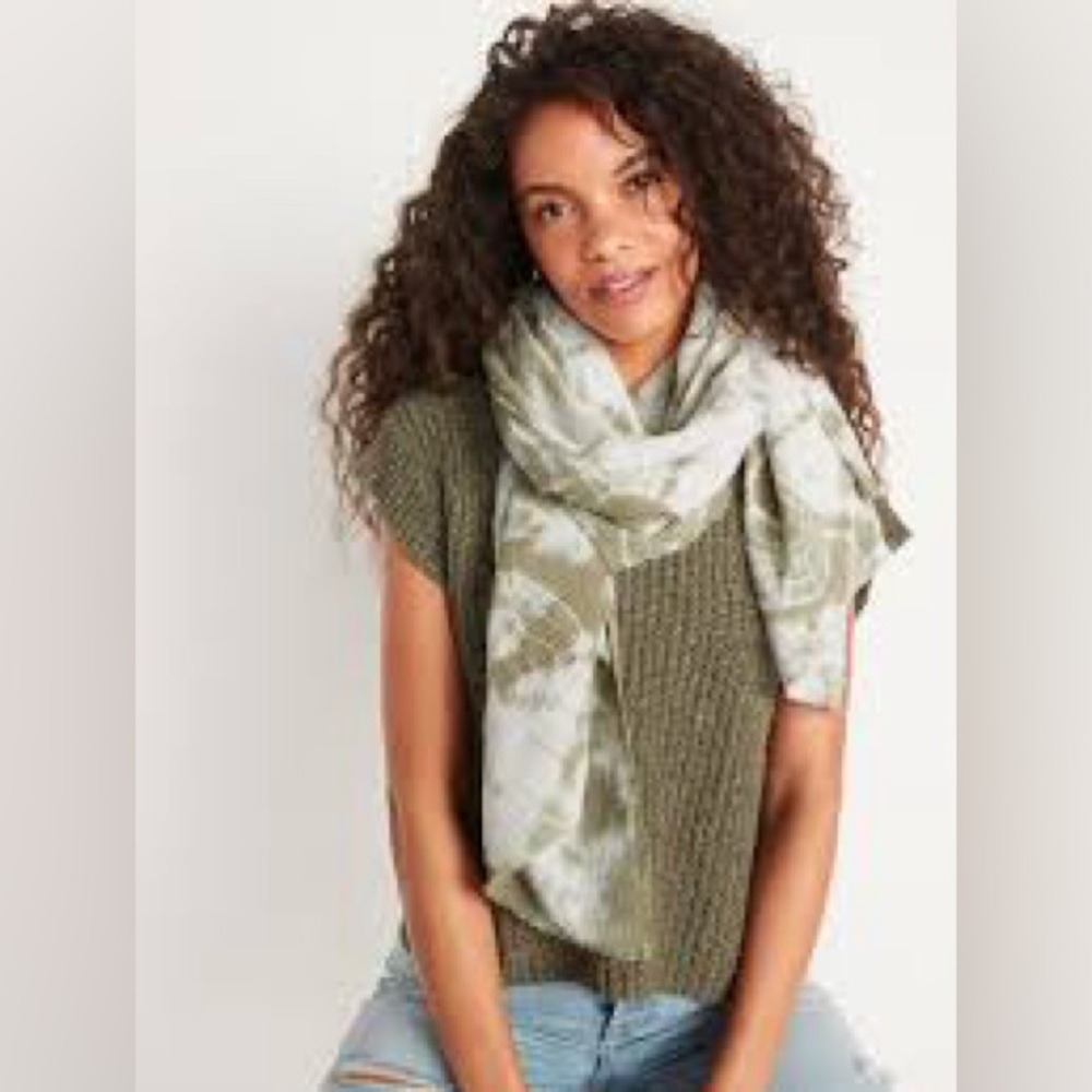 Old Navy Crinkle-Textured Tie-Dyed Gauze Scarf - Olive - NWT